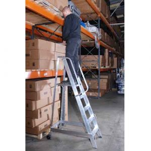 Pinnacle Warehouse Ladders for sale
